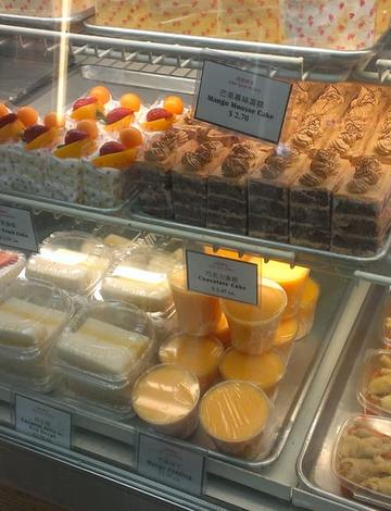 Chiu Quon Bakery & Dim Sum
