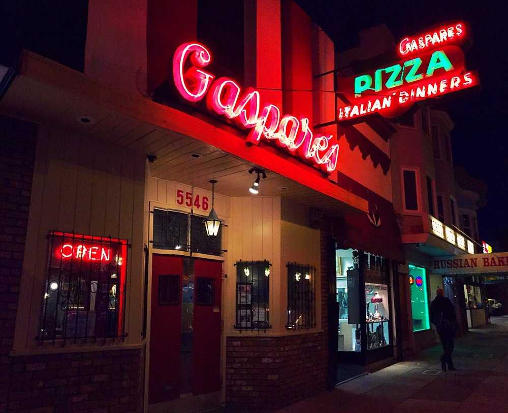 Gaspares Pizza House & Italian Restaurant