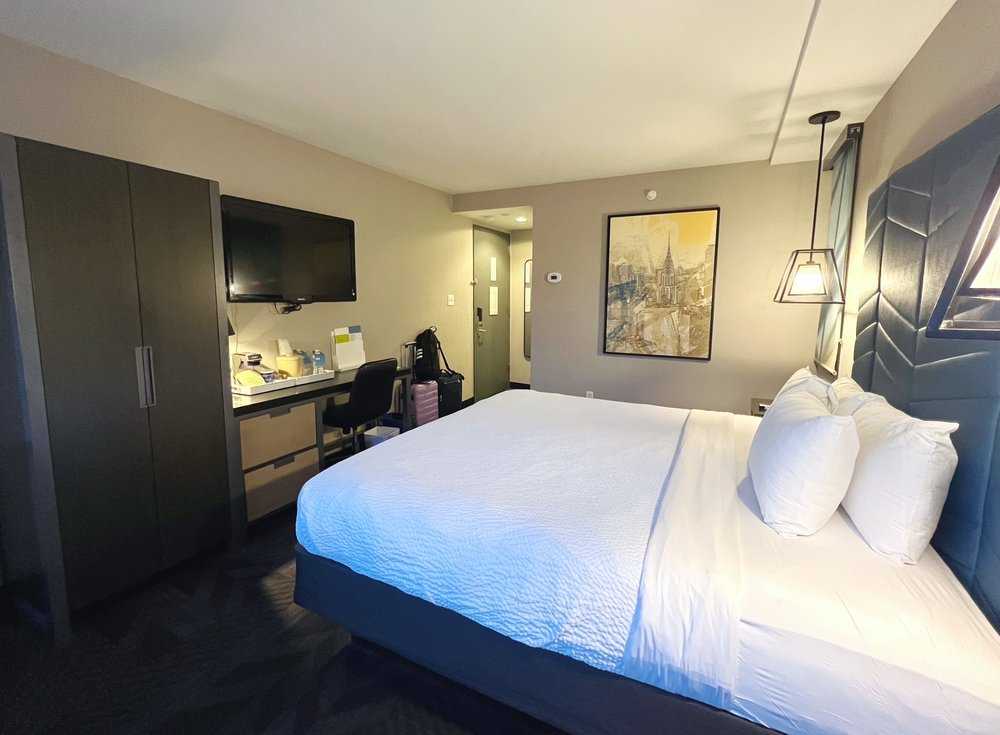 Four Points by Sheraton Manhattan SoHo Village